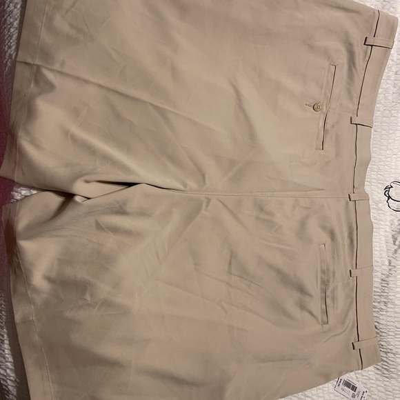 Round tree & Yorke men’s performance golf shorts size 52B stone - Picture 5 of 5